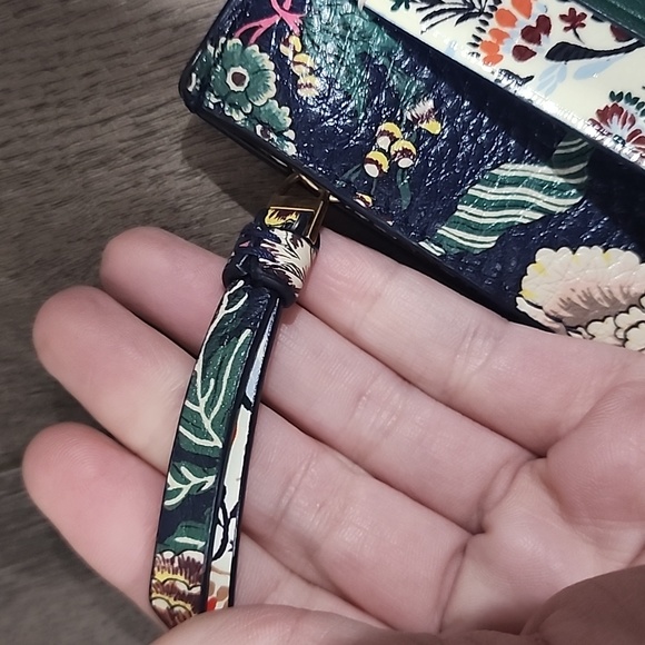 Tory Burch Clutch - Picture 9 of 9